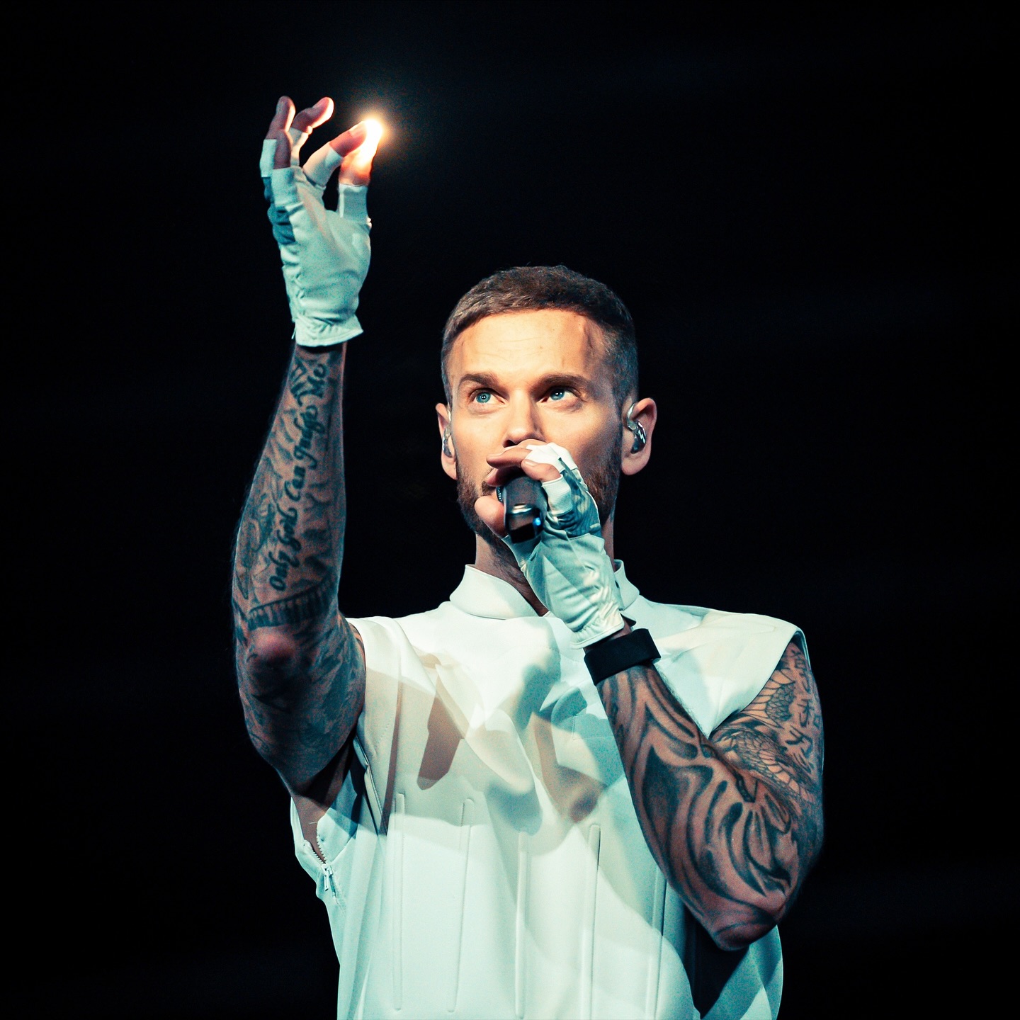 M. Pokora